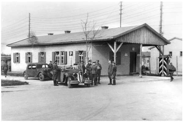 Stalag VII A, Baracke der Lagerkommandantur