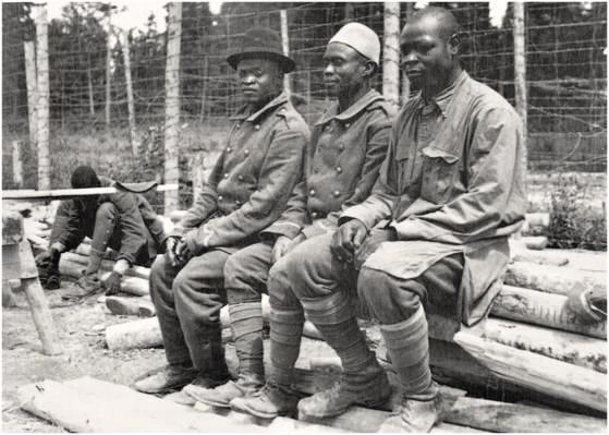 Moosburg Stalag VII A, Kriegsgefangene, Lagerinsassen