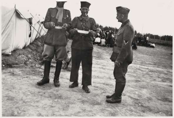 Moosburg Stalag VII A, Kriegsgefangene, Lagerinsassen