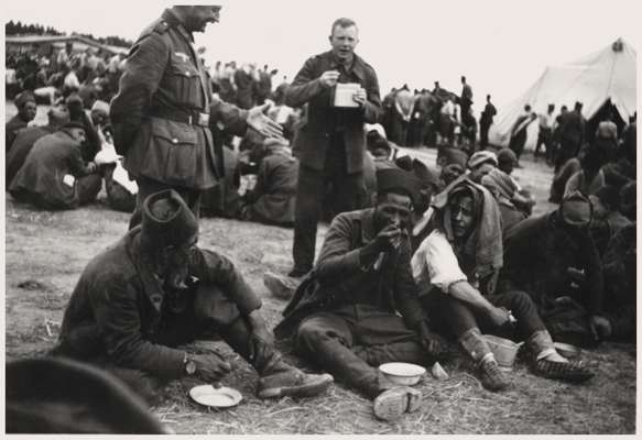 Moosburg Stalag VII A, Kriegsgefangene, Lagerinsassen