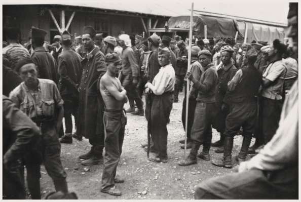 Moosburg Stalag VII A, Kriegsgefangene, Lagerinsassen