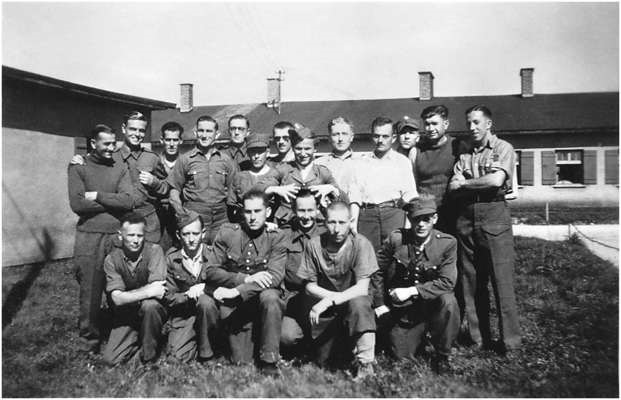 Moosburg Stalag VII A, Kriegsgefangene verschiedener Nationen