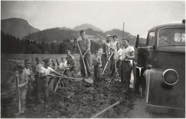 Moosburg Stalag VII A, Kriegsgefangene polnische Soldaten, Arbeitseinsatz in Kaprun
