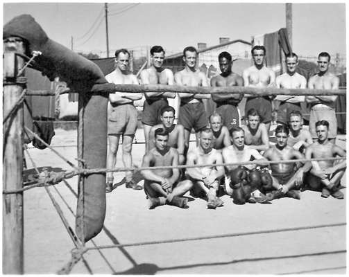 Moosburg Stalag VII A, August 1944 - nach dem Boxkampf