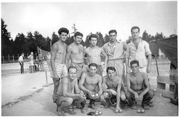 Moosburg Stalag VII A, Boule-Spiel, franz�sischer Sport