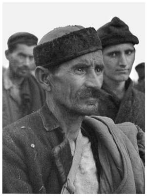 Moosburg Stalag VII A Juli 1944 - Bandenk�mpfer aus Montenegro