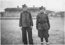Serbische Kinder-Soldaten