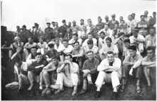 Zuschauer beim Fußballspiel Franzosen gegen Engländer, 1943