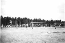 Franzosen beim Fußballspiel, 1943