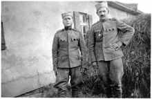 Serben in Uniform