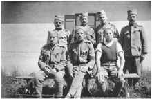 Gruppe Serben